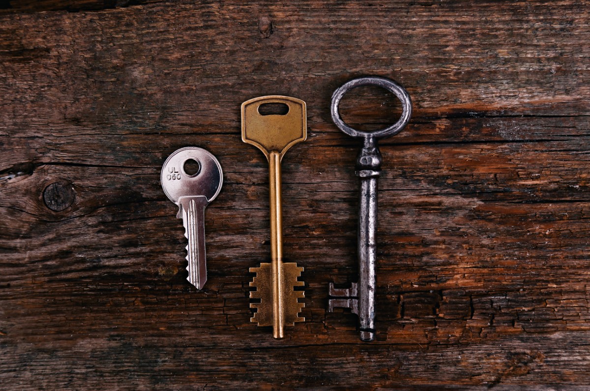 Rustic keys